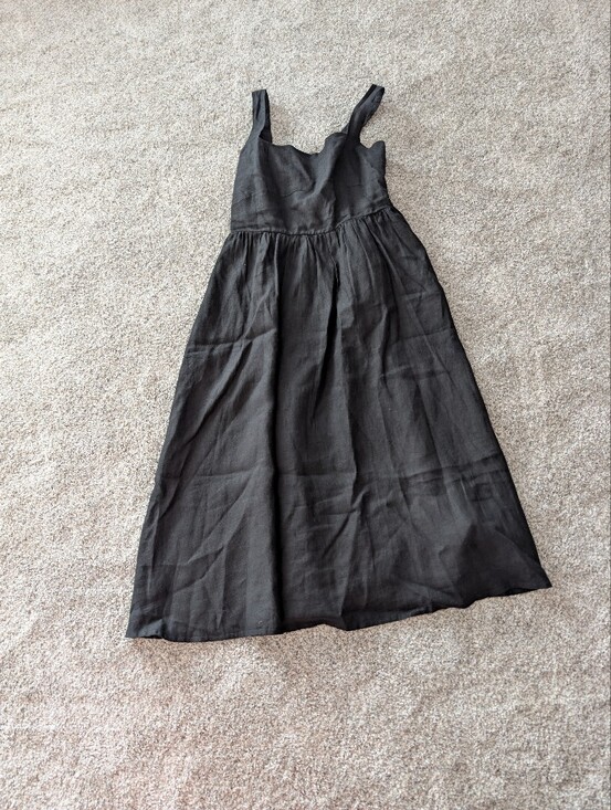 Quince Dresses & Skirts - Quince 100% European Linen Fit & Flare Midi Dress Black NWT SMALL